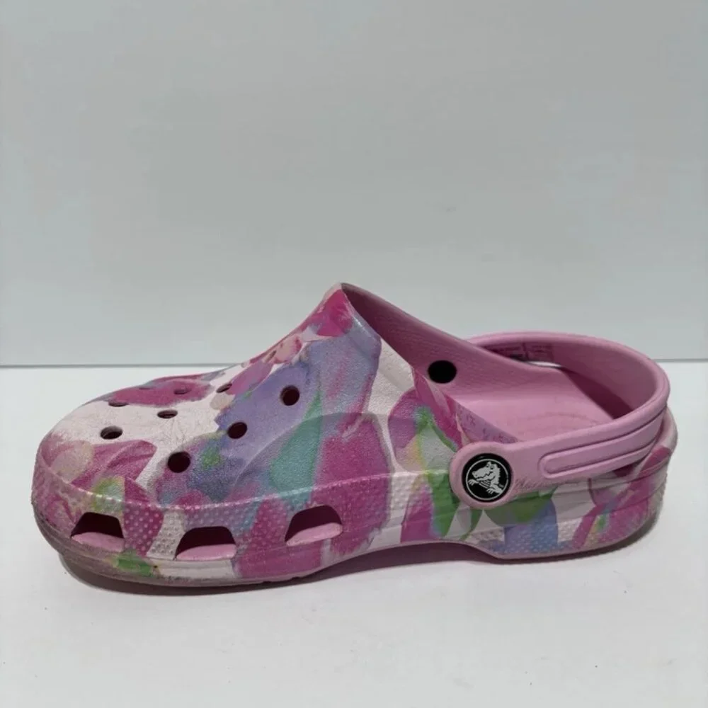 Crocs Big Kids’ Baya Seasonal Floral Clogs, Girls’ Size 3 M